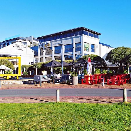 Apartment At Hermanus Waterfront Exteriör bild